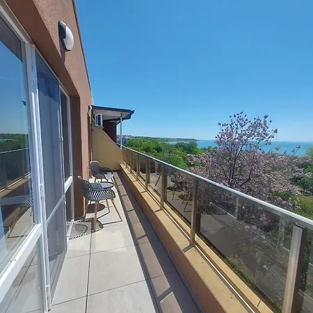 Apartment Sofi's Harmony Burgas City