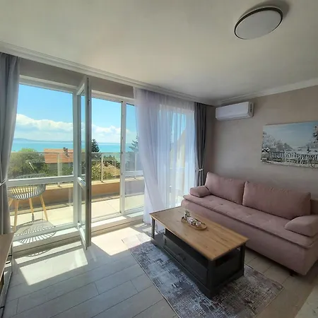 Sofi's Harmony Apartment Burgas